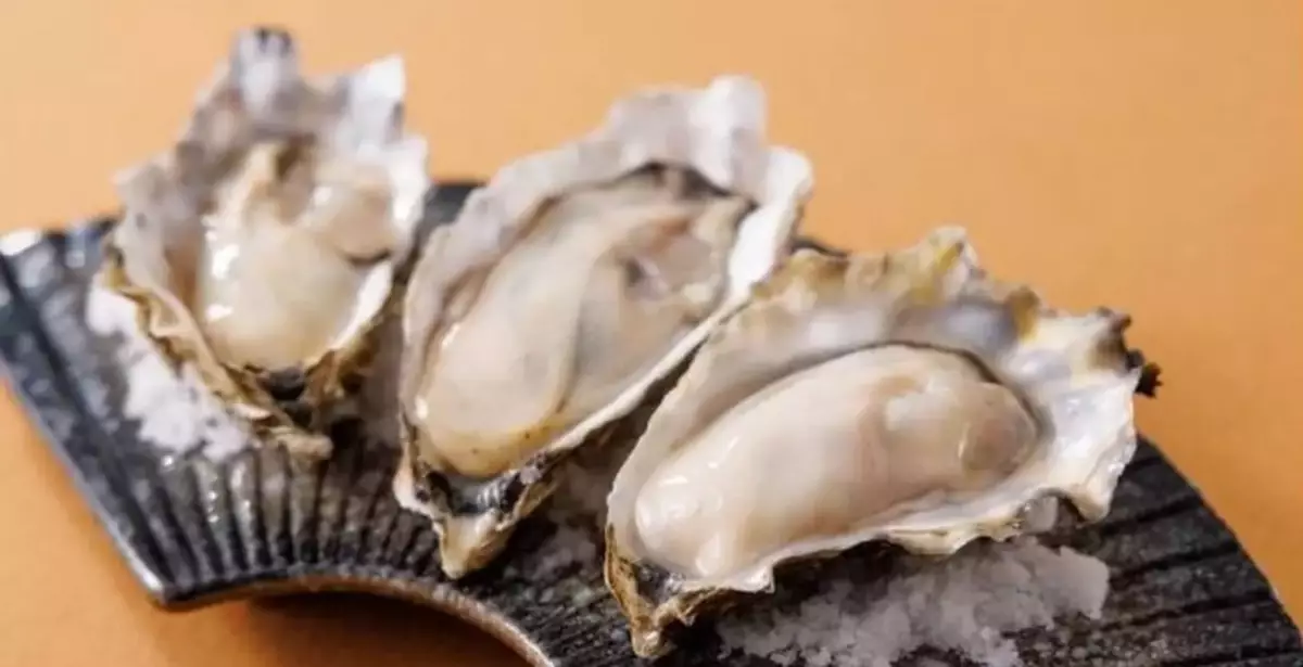 Health Authorities Investigate Food Poisoning Clusters Linked to Raw Oysters in Hong Kong