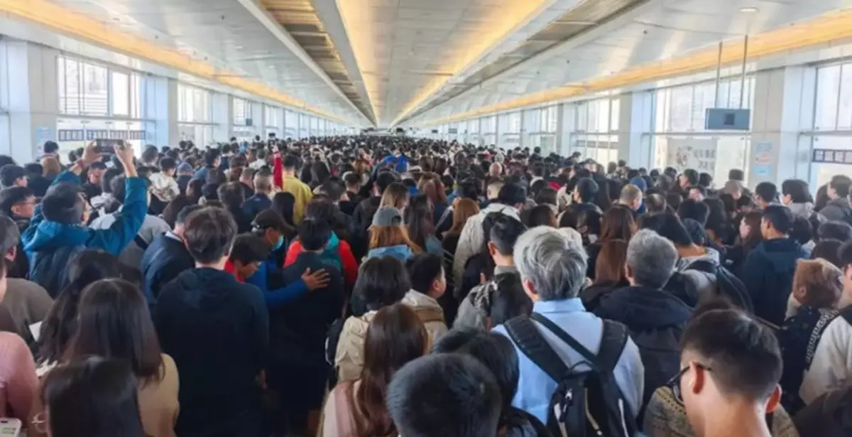 Enhanced Transport Services Announced for Chinese New Year Golden Week Travel between Hong Kong and Mainland