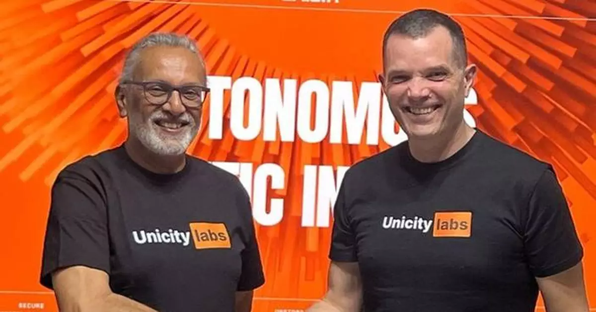 /C O R R E C T I O N -- Unicity Labs/