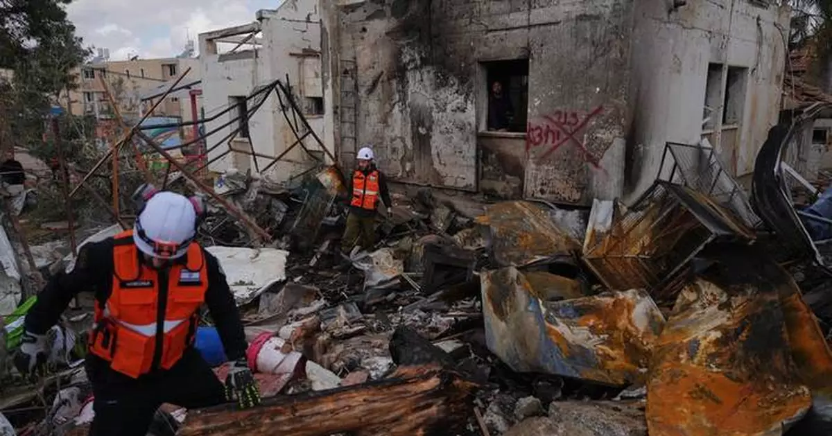 Photos from the Mideast in the 4th week of the Iran war