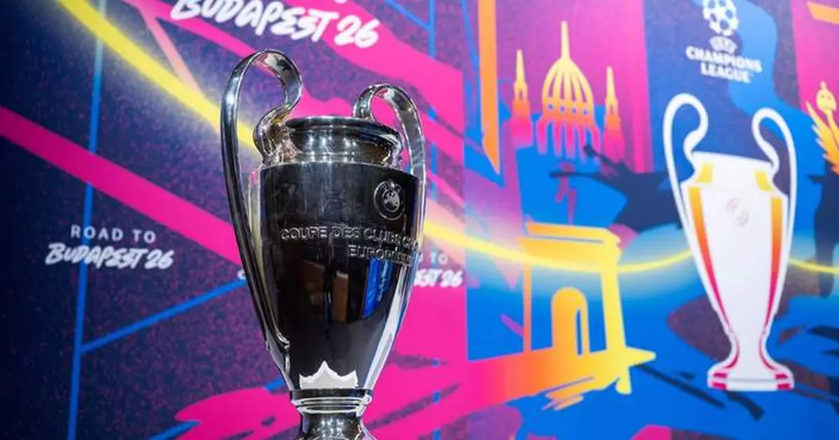 Tottenham bans three fans for Nazi salutes in Germany at Champions League game