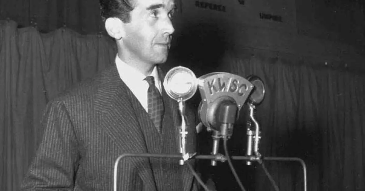 CBS News shutters its storied radio news service after nearly a century, ending an era