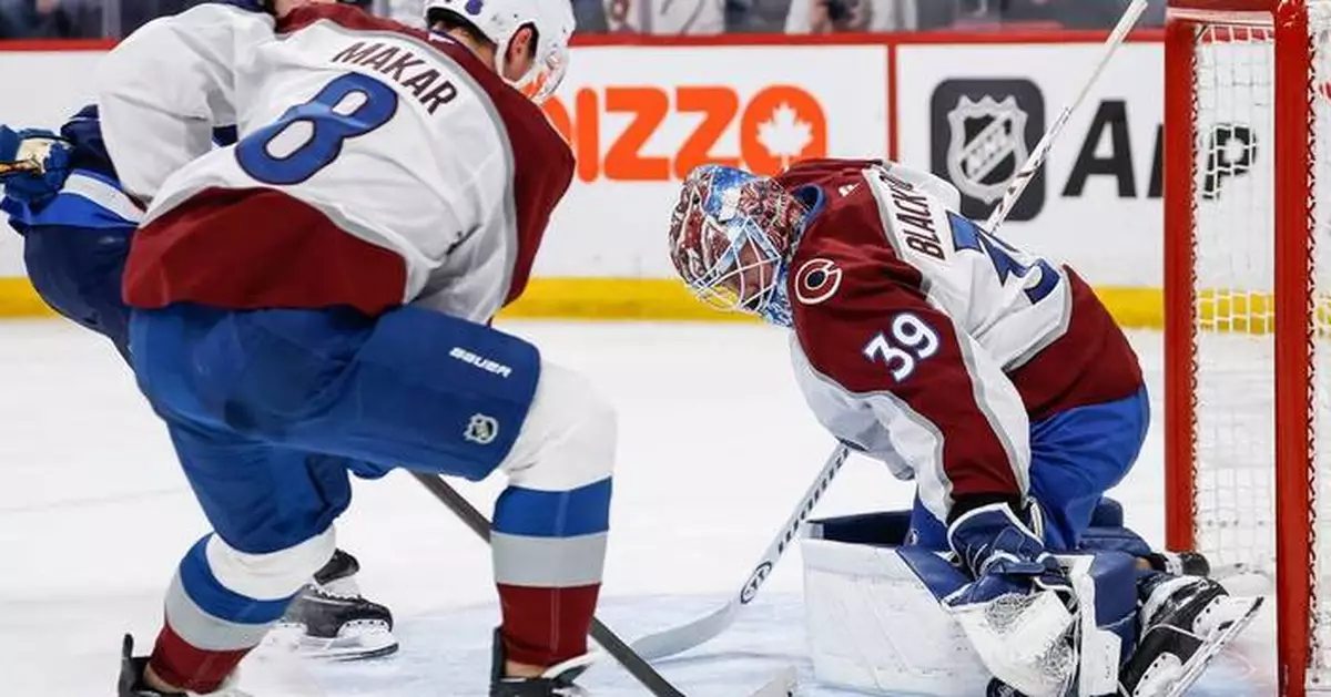 MacKinnon inches closer to 50-goal mark as Avalanche defeat Jets 3-2