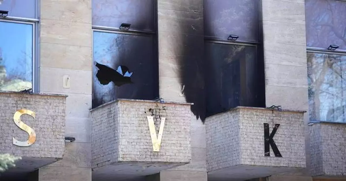 An unknown attacker threw Molotov cocktails at a Russian center in Prague, police say