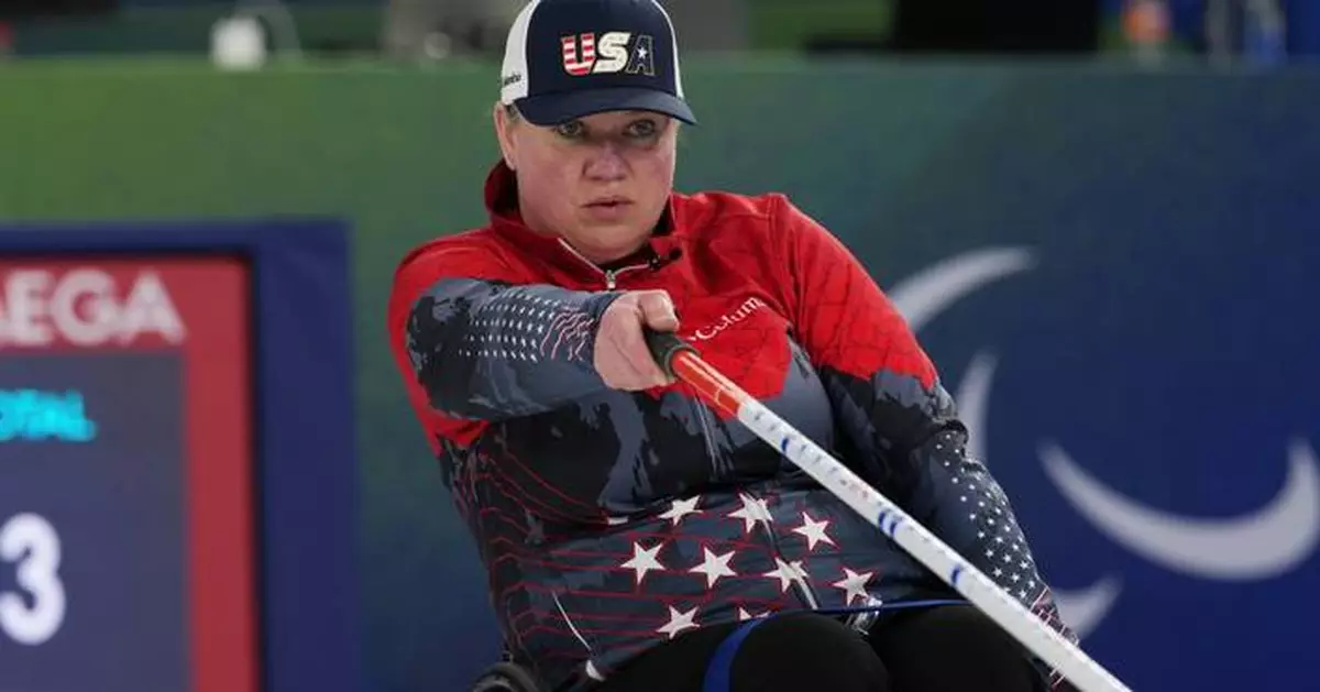 US and British curlers overcome tree accident and tumor, join record number of women at Paralympics