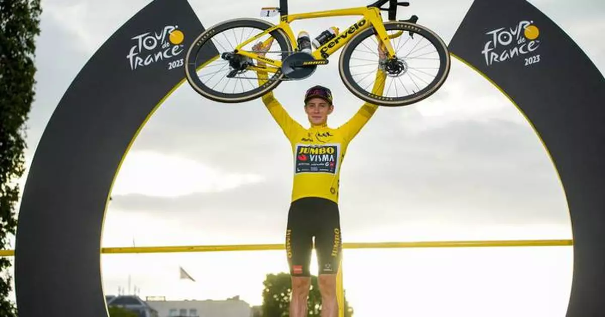 Vingegaard shows off his climbing form with dominant stage win in Paris-Nice race