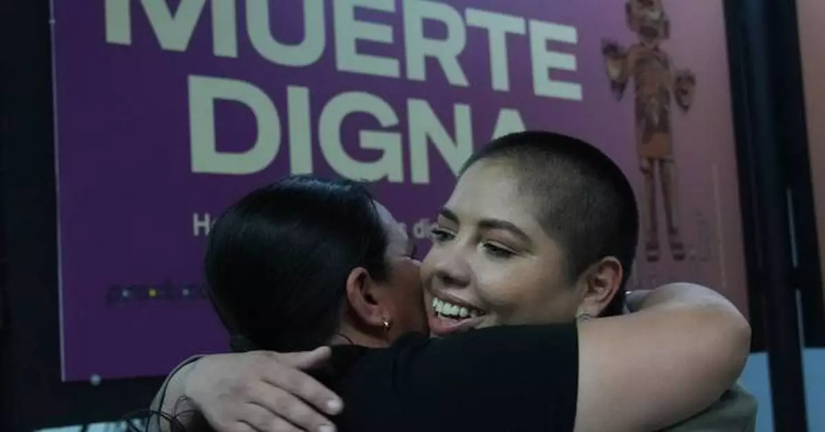 As her kidneys fail and time runs short, this activist fights to decriminalize euthanasia in Mexico