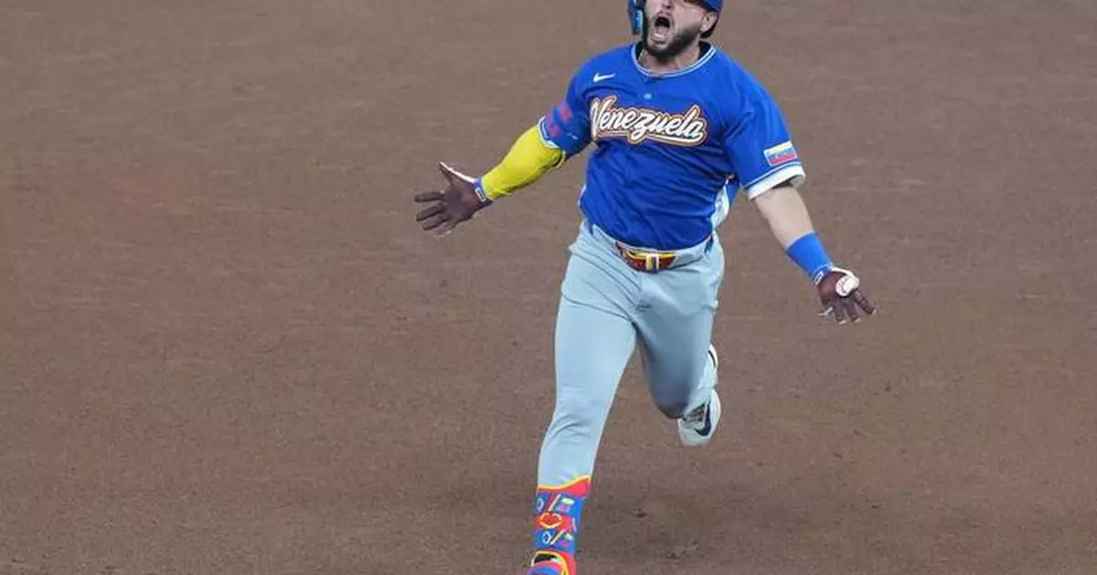 Abreu’s 3-run homer sends Venezuela to its first WBC semifinal in 17 years