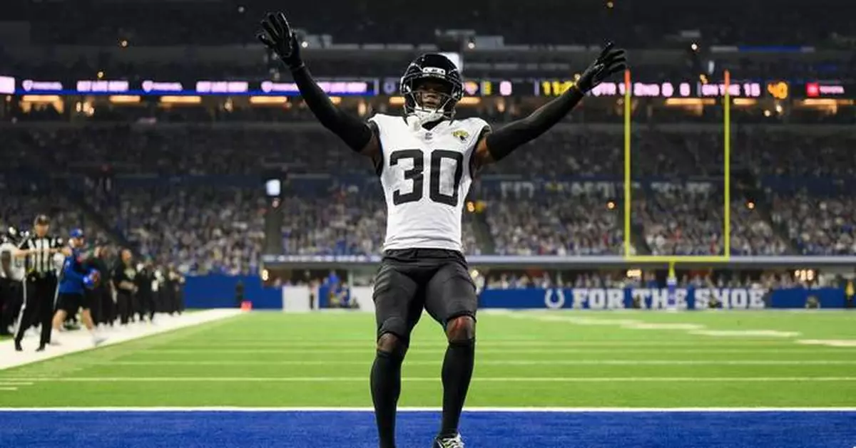 Jaguars and CB Montaric Brown agree to a 3-year, $33 million contract, AP source says