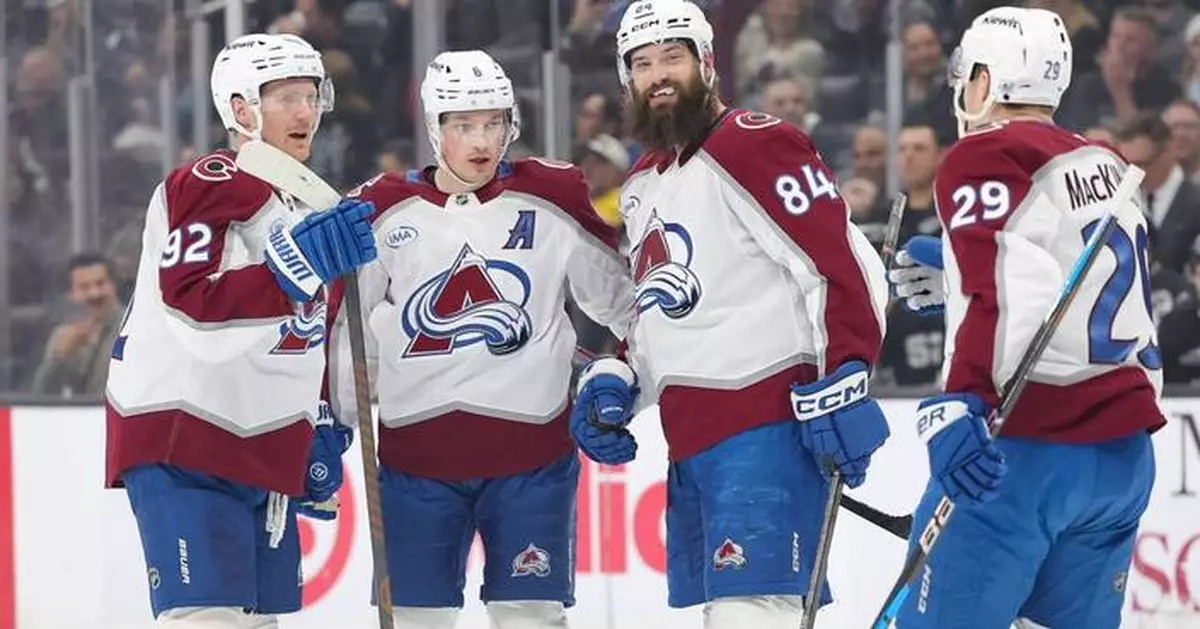 Toews scores late winner as Avalanche beat Kings 4-2 in Los Angeles' first game under new coach