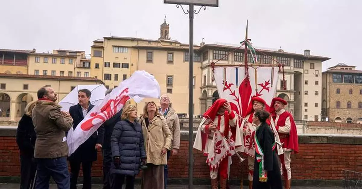 Florence pays homage to Gucci's founder with a piazza