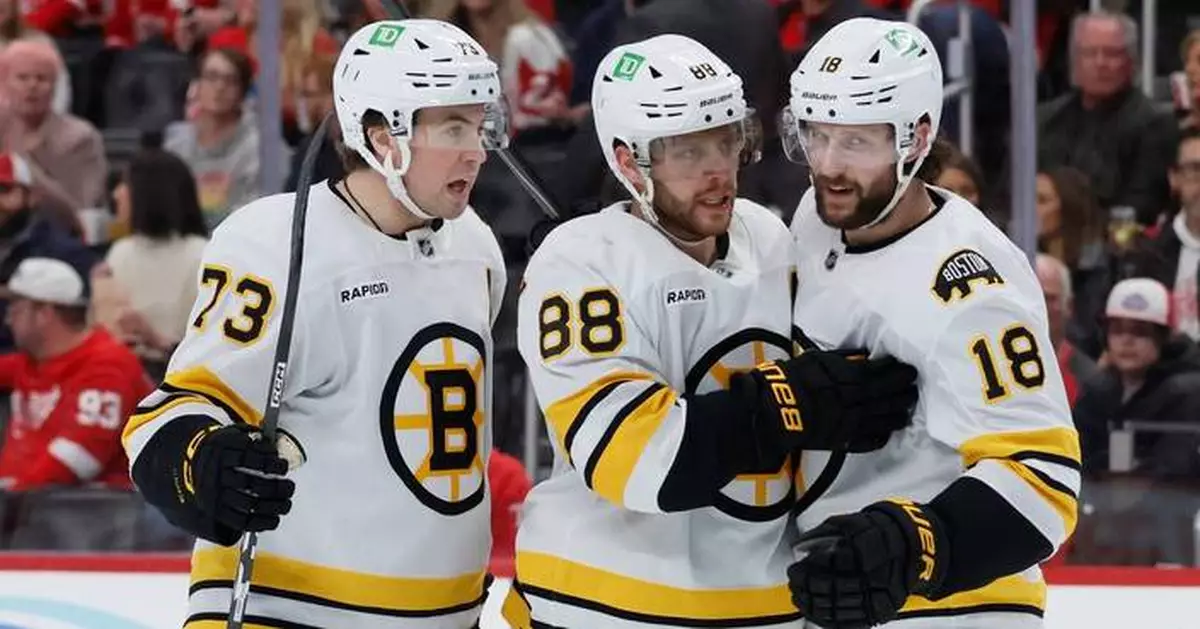 Bruins beat the Red Wings 4-2 in an Eastern Conference wild-card showdown