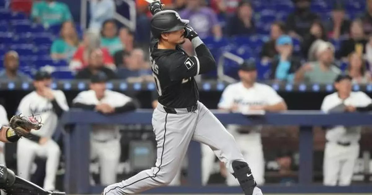 Miguel Vargas hits grand slam, White Sox beat Marlins 9-4 for first win of the season