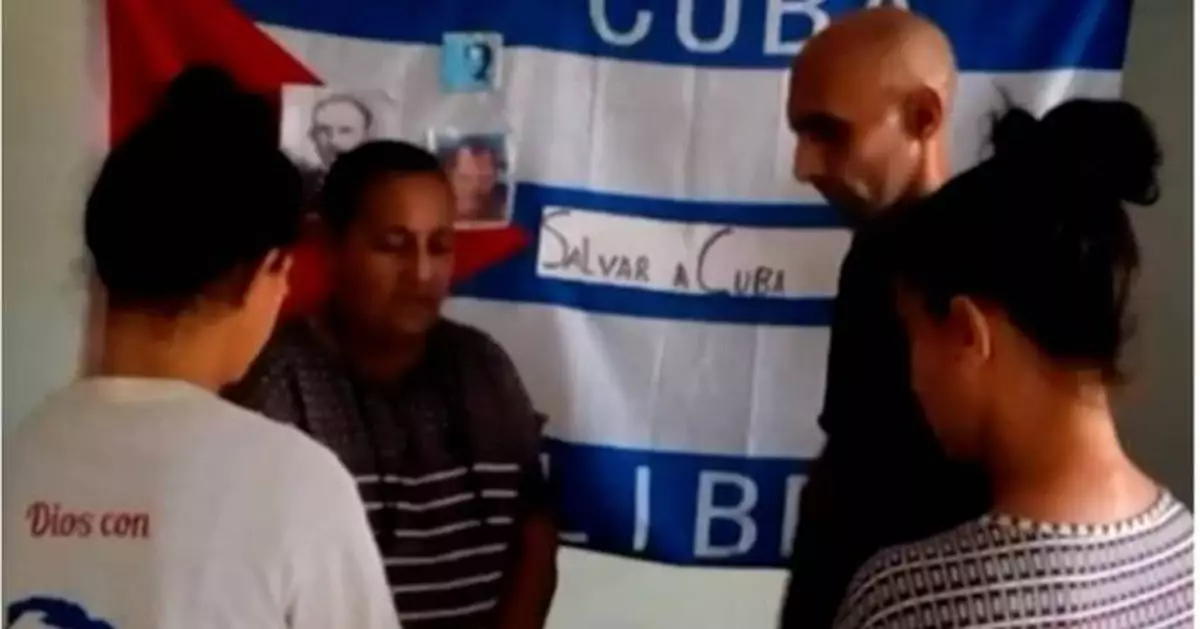 “Save Cuba” — Ordinary Cubans Share Videos of Their Protests and Prayers With Resistance Groups