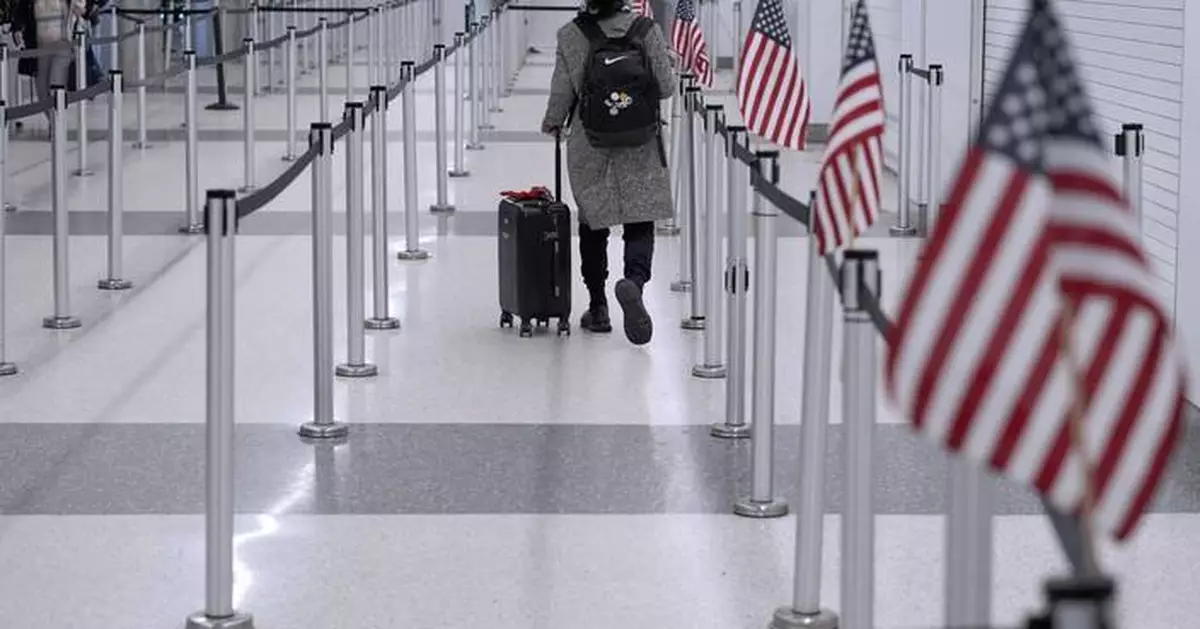 Frustrated travelers hear a new message from airports: Don’t get here so early