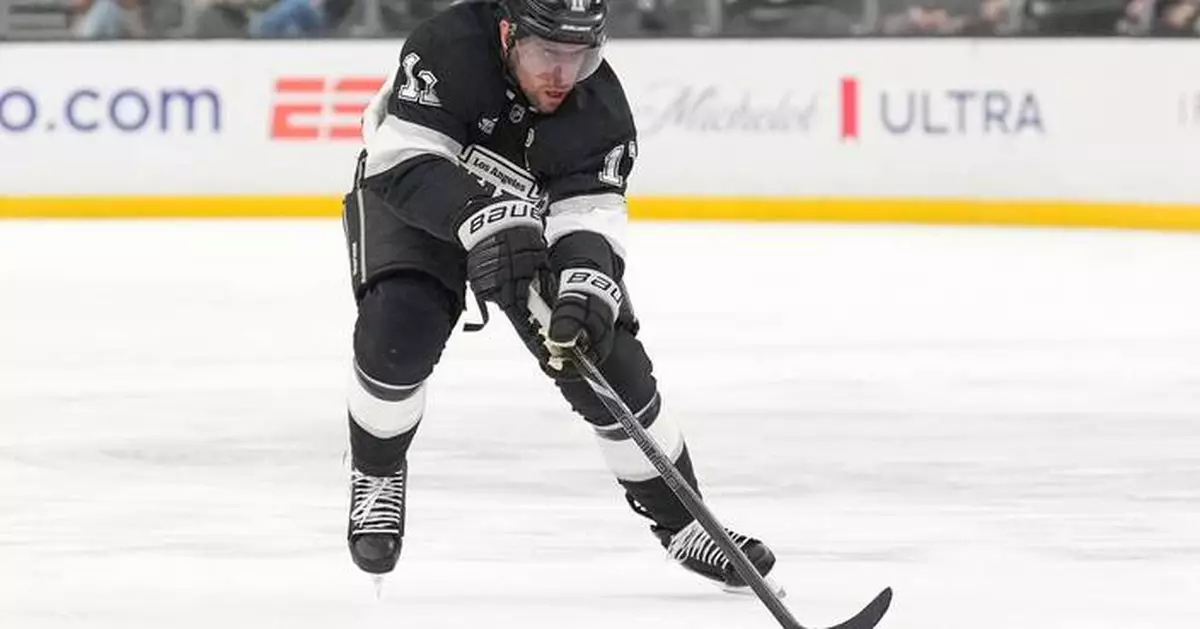 Kings' Kopitar sets franchise points record with 2 goals against Devils