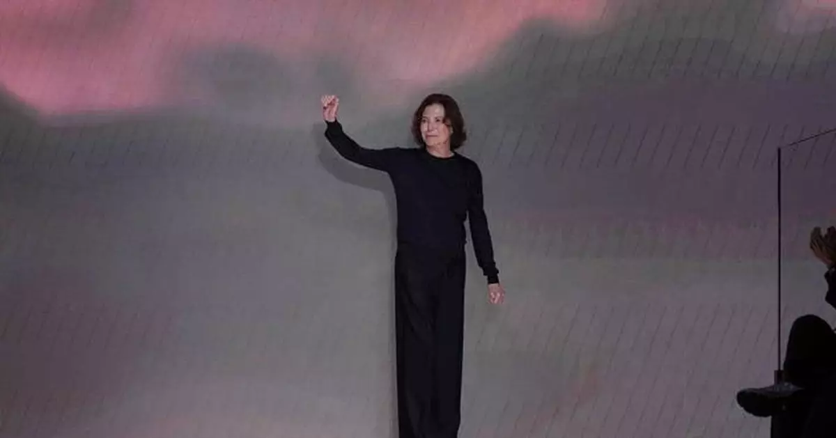 Silvana Armani honors a fashion dynasty with fluid, essential collection during Milan Fashion Week