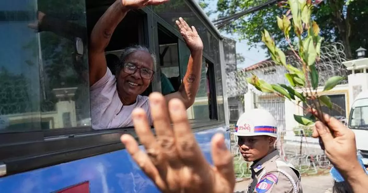 Myanmar's military government pardons 10,000 prisoners before parliament opens