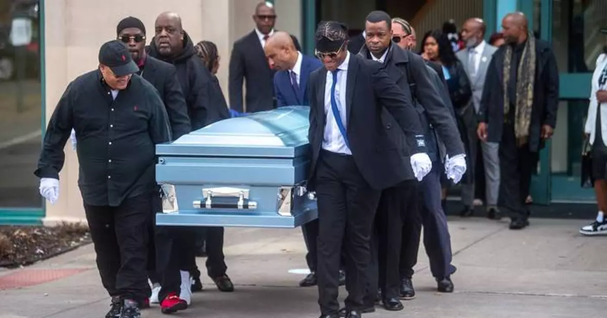 Officer fired after fatally shooting man in mental health crisis — as others tried to de-escalate