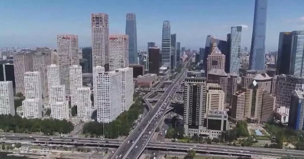 China's economic, social development bring more opportunities to world: int'l observers