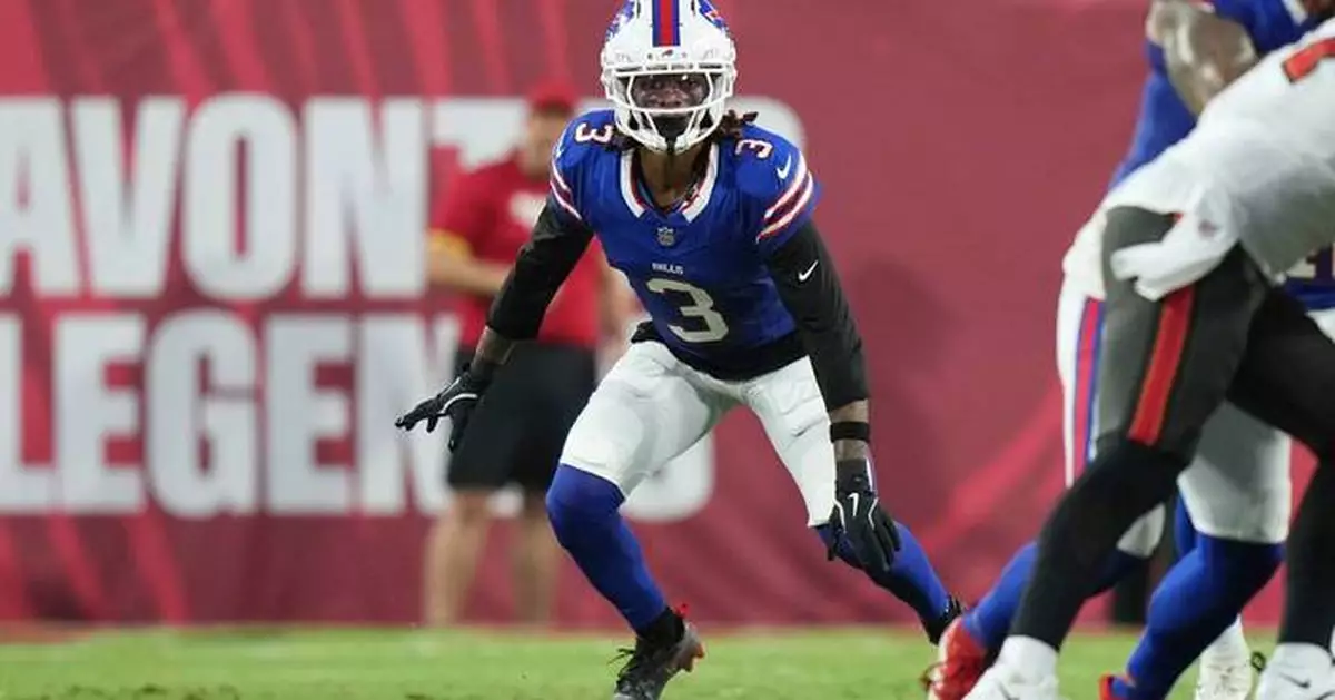 Safety Damar Hamlin returns to Buffalo for 6th season after signing a 1-year contract with the Bills