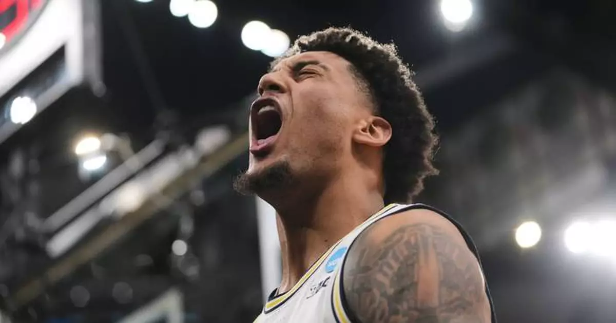 Yaxel Lendeborg and deep, unselfish Michigan roll into the Final Four, beating Tennessee 95-62