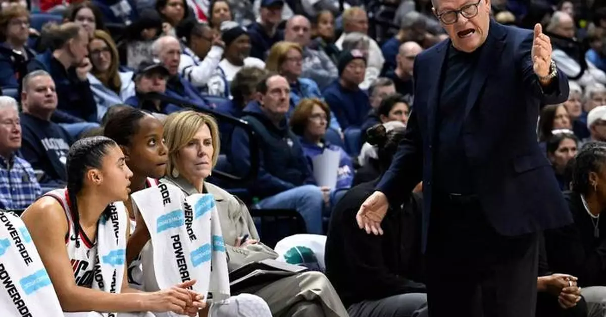 UConn, UCLA, Texas and South Carolina, all No. 1 seeds, top final AP Top 25 before March Madness