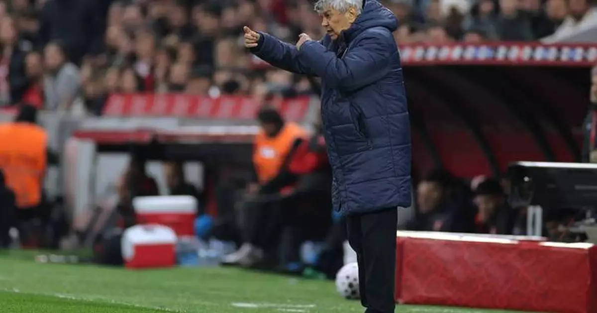 Romania coach Mircea Lucescu in stable condition after being hospitalized with heart issue