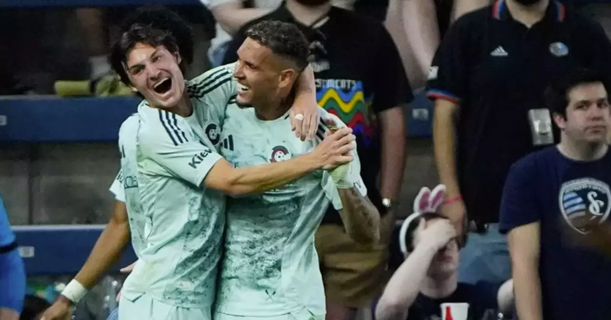 Paxten Aaronson scores twice to propel Rapids to 4-1 victory over Sporting KC