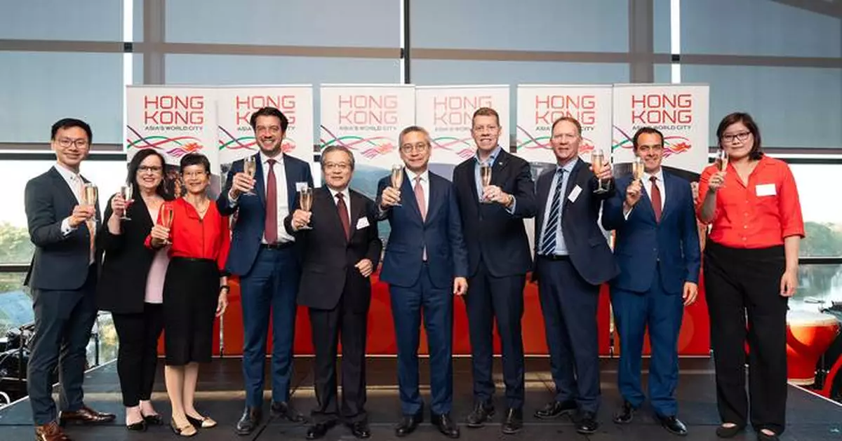 Hong Kong Celebrates Chinese New Year in Adelaide, Showcasing Artistic Talent and Strengthening Trade Ties.