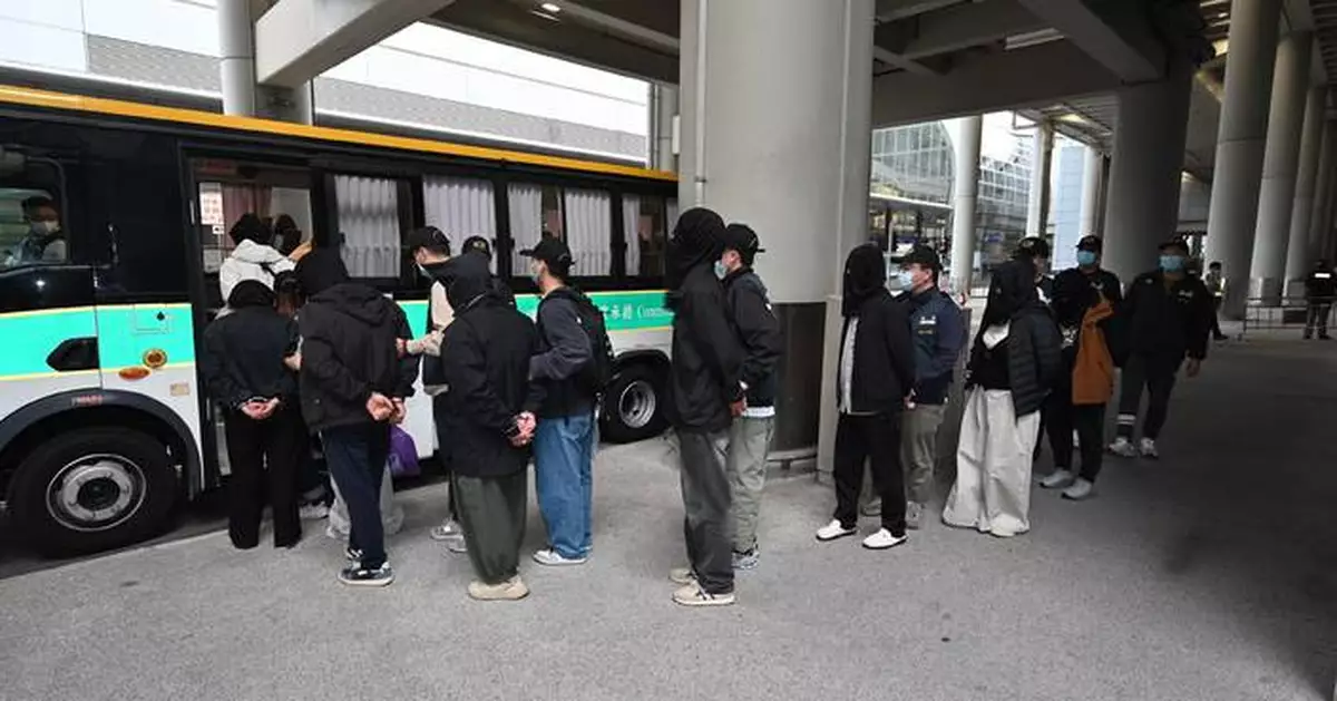 Ten Passengers Sentenced for Smuggling Duty-Not-Paid Cigarettes in Hong Kong Operation Clear Sky