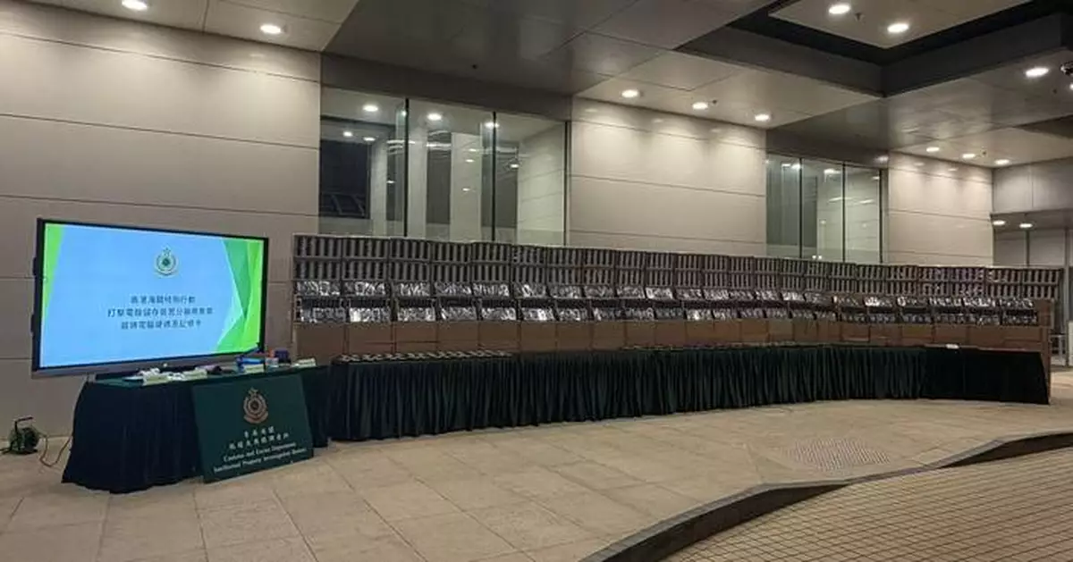 Hong Kong Customs Seizes 17,000 Counterfeit Storage Devices Worth $25 Million, One Arrested