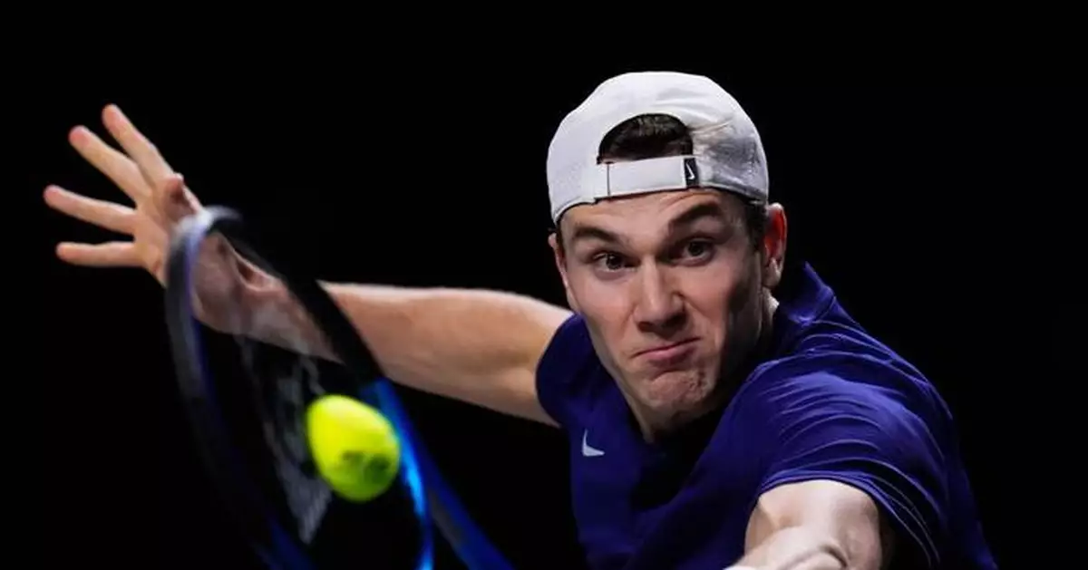 Novak Djokovic falls to defending champ Jack Draper in 3 sets at BNP Paribas Open