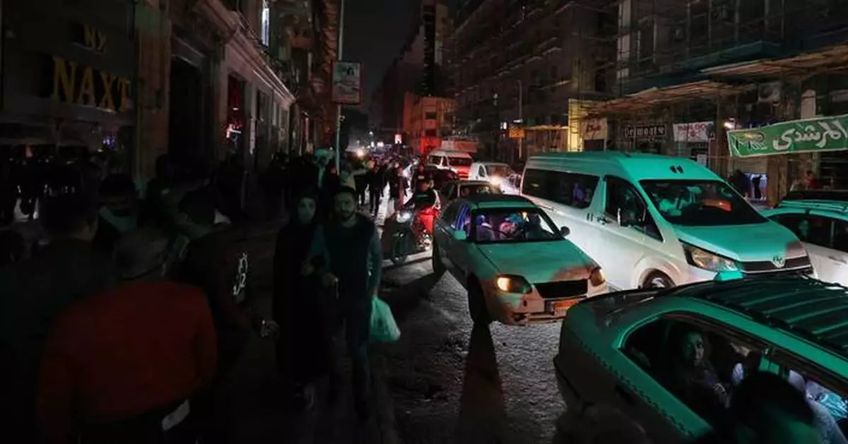 Egypt’s early closing order jolts Cairo’s night life as war-driven oil costs soar