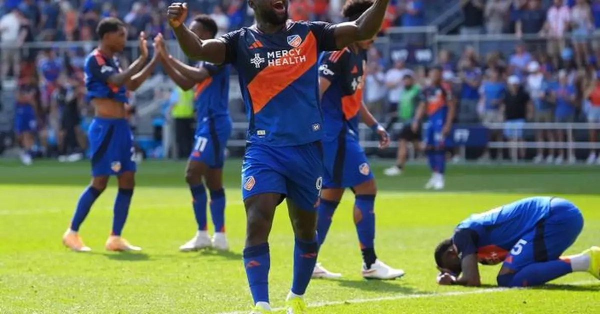 Tom Barlow,  Kévin Denkey rally Cincinnati to 4-3 victory over Montreal