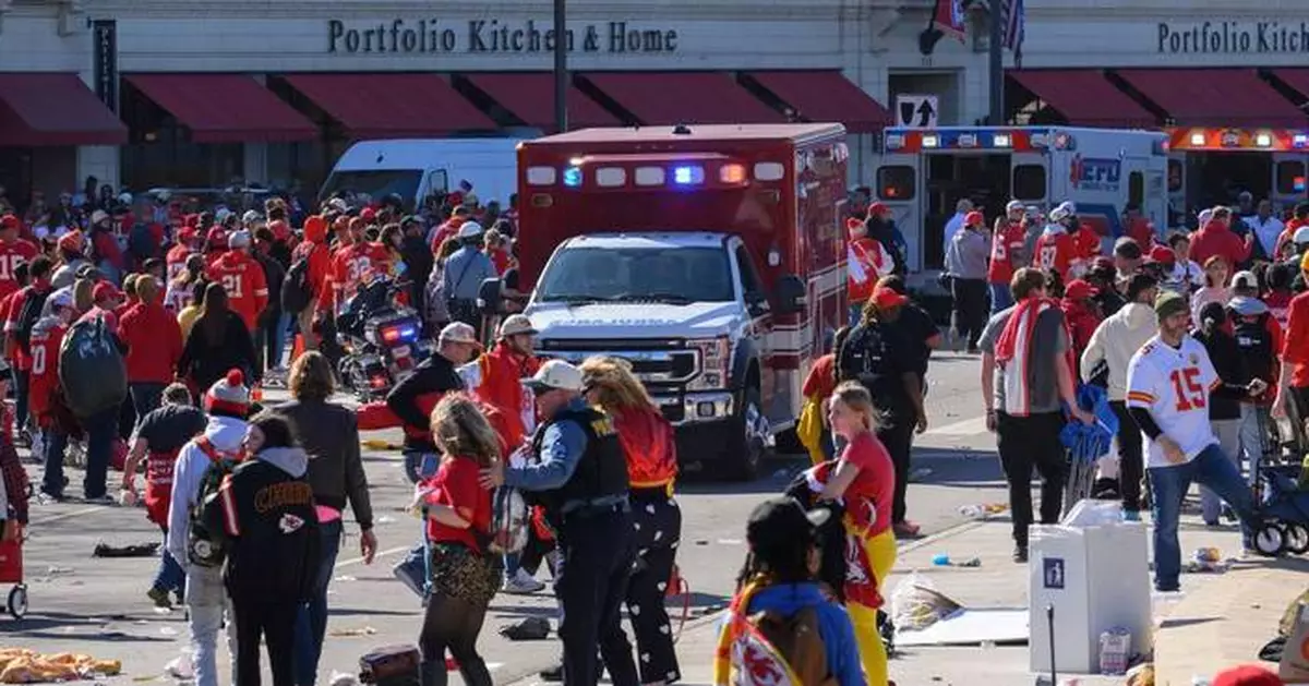 Prosecutor drops murder charge against shooter at Chiefs rally and cites self defense laws