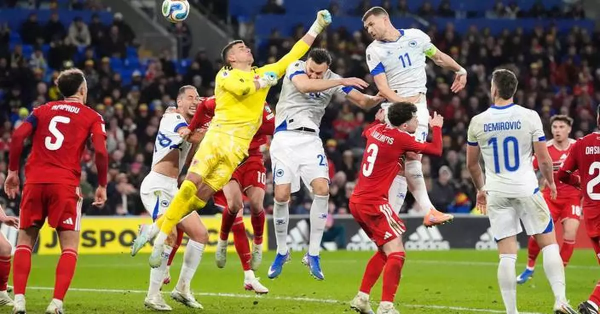 Edin Dzeko is a familiar face for Italy's defenders in World Cup playoff at Bosnia