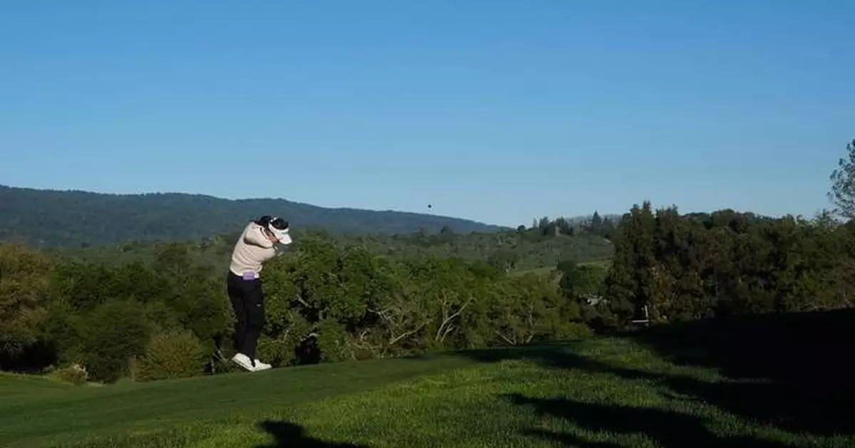 Hyo Joo Kim has a 5-shot lead in the Founders Cup after a fast start in the 3rd round