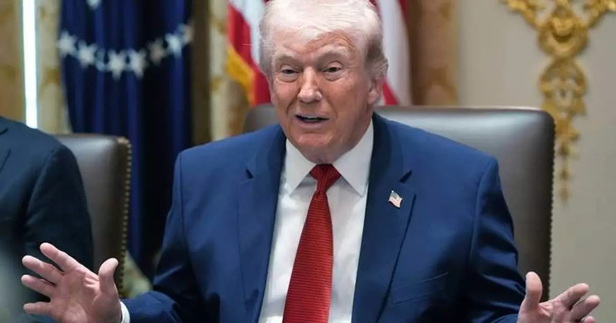 After markets rattle, Trump once again punts on following through with threat on Iran power plants