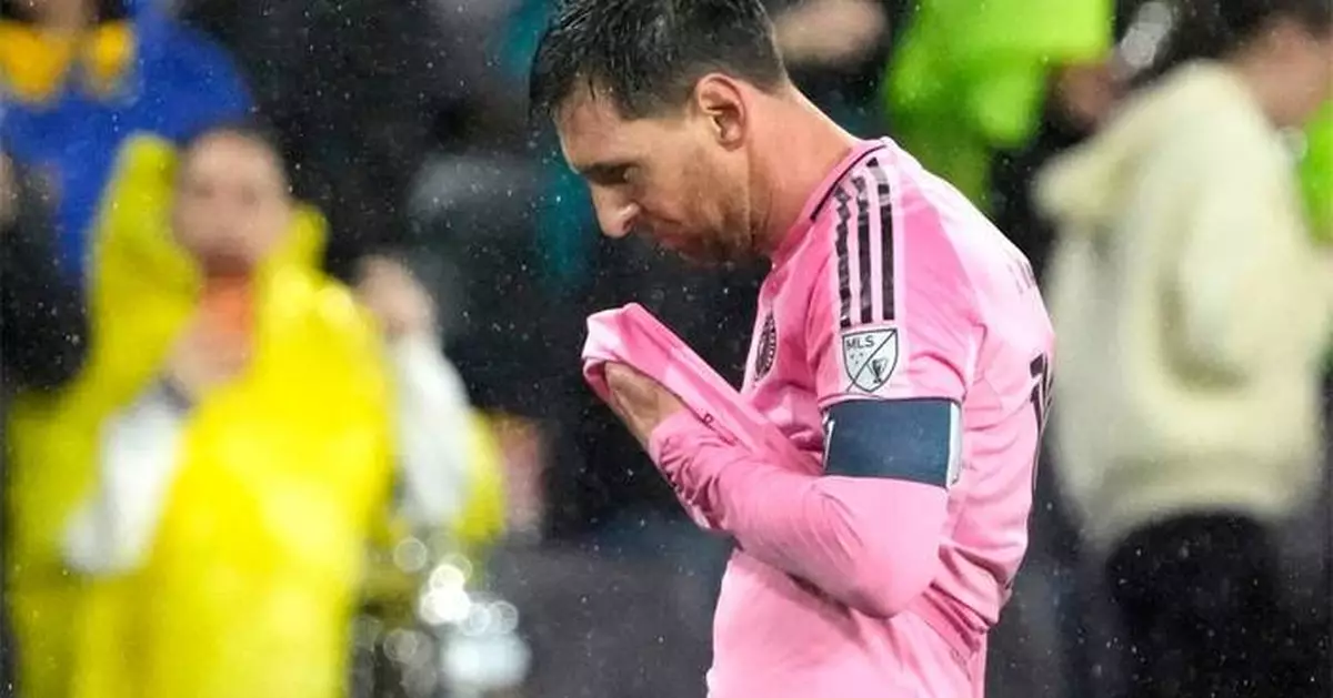 For 10, it's 900: Inter Miami star Lionel Messi scores milestone 900th goal, joining Ronaldo in club