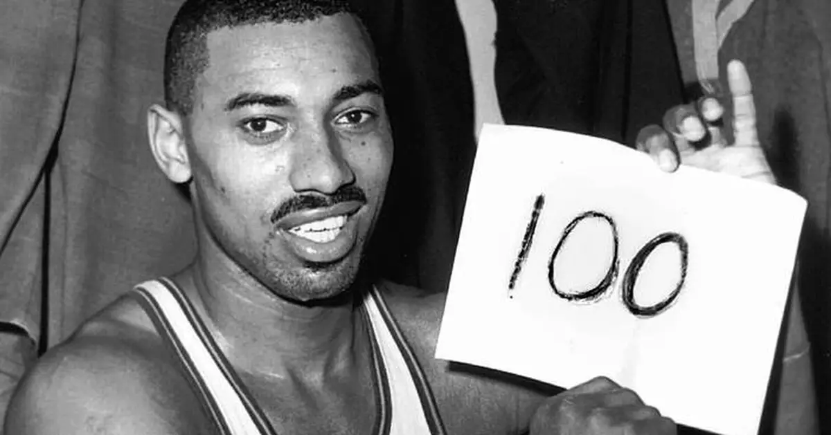 Wilt Chamberlain's friends, family root for today's NBA stars to challenge Hall of Famer's records