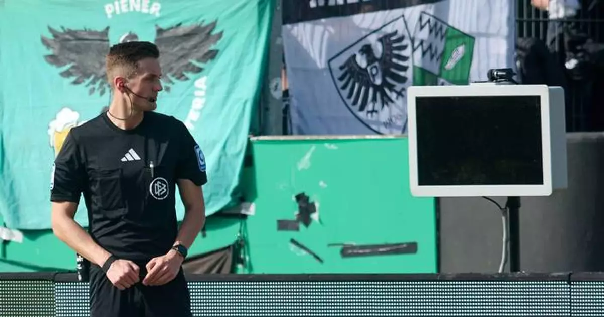 Masked fan unplugs VAR monitor at German soccer game to disrupt video review