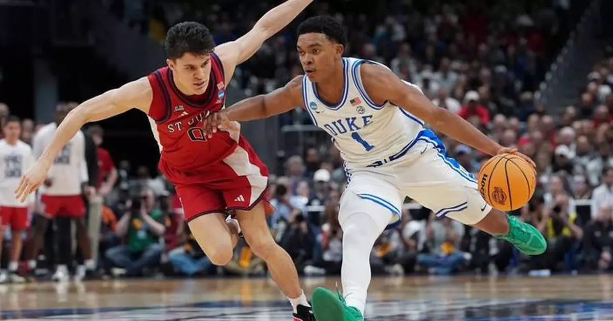 Caleb Foster steadies Duke in return as Blue Devils beat St. John's 80-75 and advance to Elite Eight