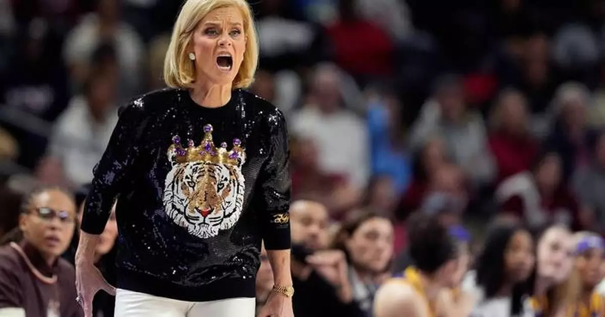 LSU coach Kim Mulkey laments players' failure to foul late in 83-77 loss to No. 3 South Carolina