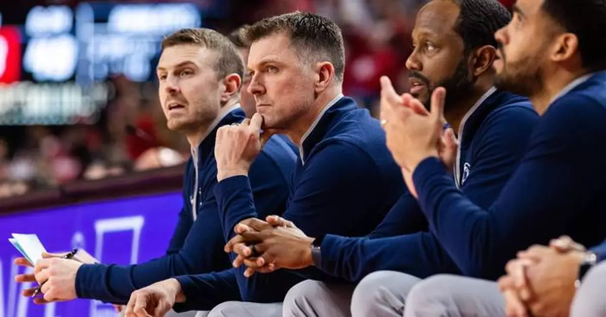 Air Force hires Penn State assistant Joe Crispin as men's basketball coach