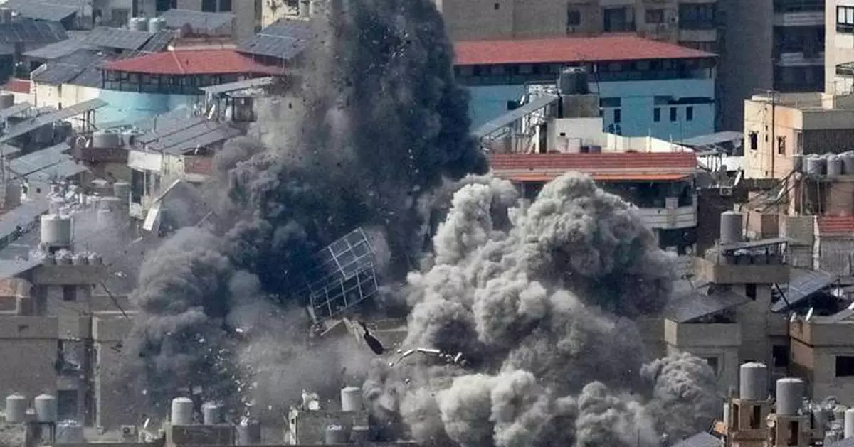 Iranian attacks target Gulf States as US warns bombing will intensify