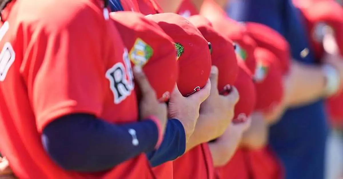 Red Sox prospect Erik Rivera pitches in Boston uniform for Puerto Rico in exhibition