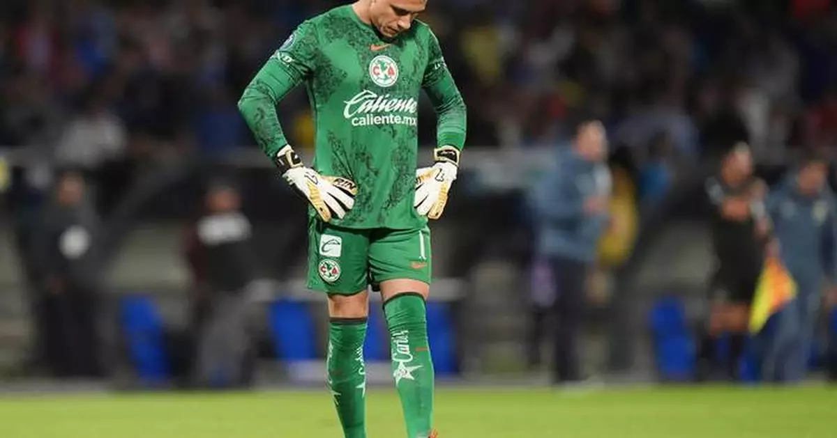 Mexico goalkeeper Luis Angel Malagon tears Achilles and will miss World Cup