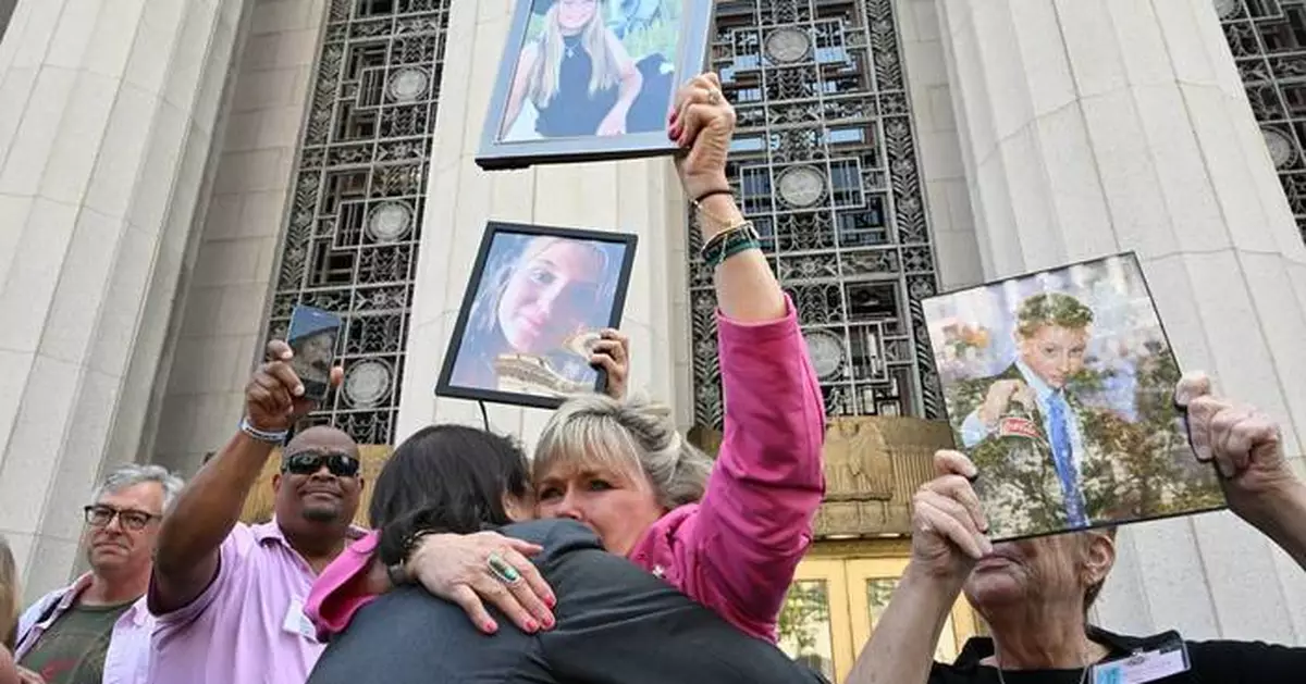 Photos show reactions after juries fault social media for harming kids