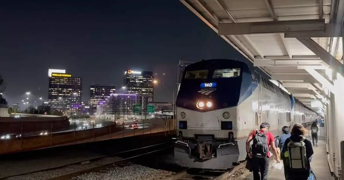Midnight train from Georgia: A view of America from the tracks as airports struggle in the shutdown